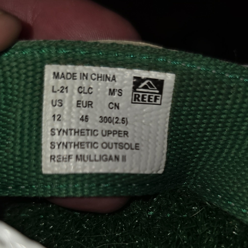 Reef Men's Mulligan II Flip Flops - Picture 2 of 6